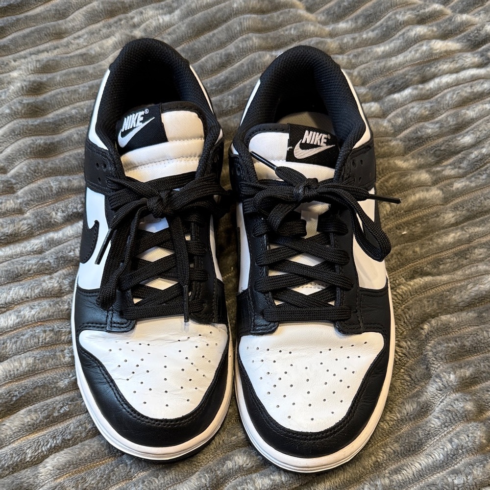 Nike Dual-Tone Black and White Shoes